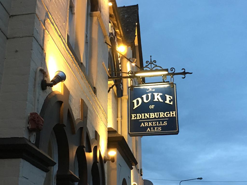 Duke Of Edinburgh Hotel Swindon Ngoại thất bức ảnh